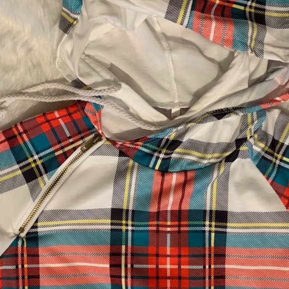 Plaid Thumbhole Double Hooded Cowl. Neck Shirt - Picture 10 of 12